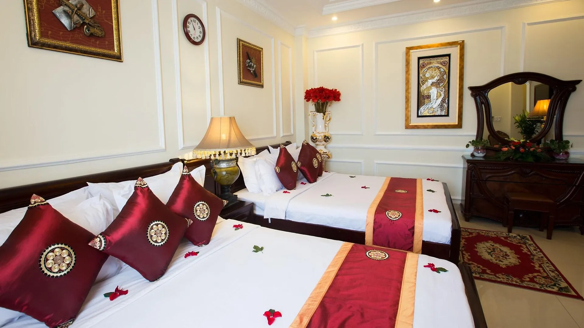 **  Louis Hotel Da Nang Vietnam
