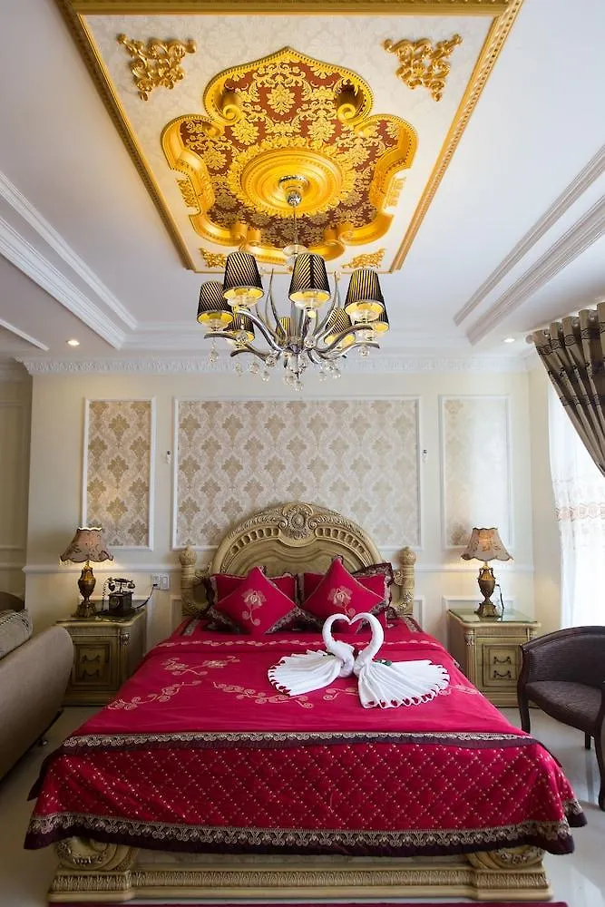 Louis Hotel Da Nang