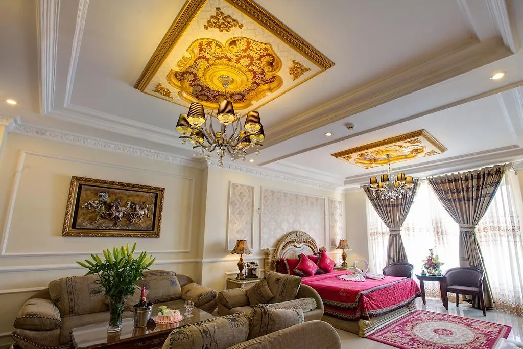 Louis Hotel Da Nang