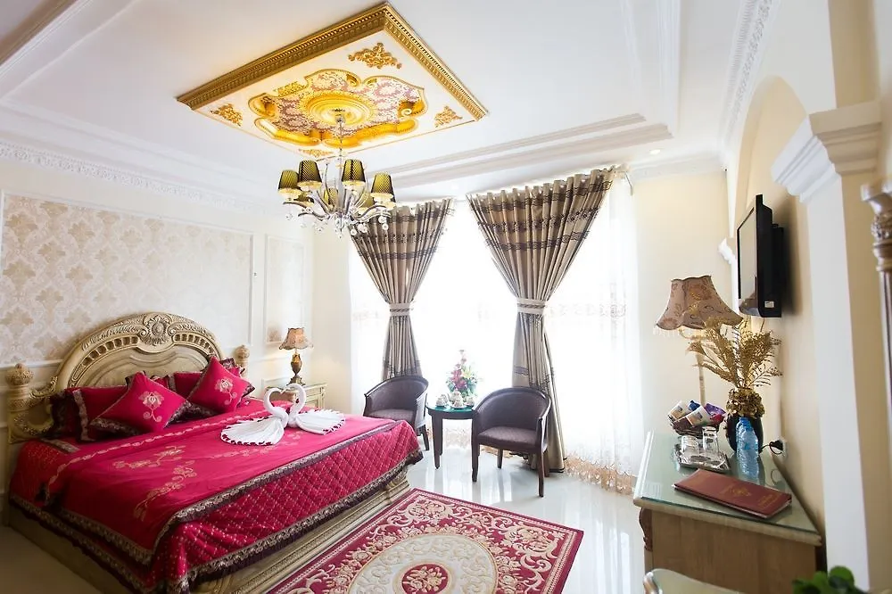 **  Louis Hotel Da Nang Vietnam