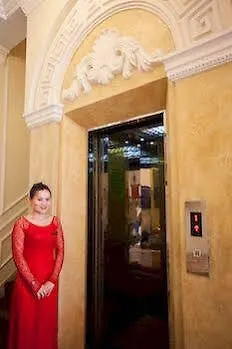 **  Louis Hotel Da Nang Vietnam