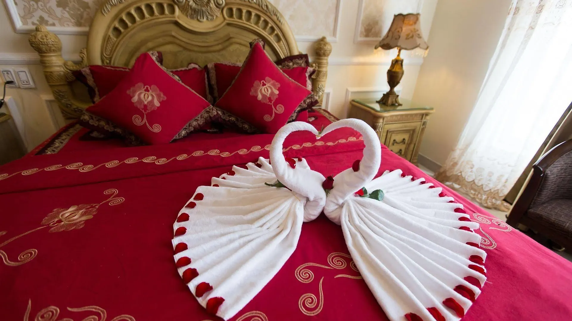 Louis Hotel Da Nang